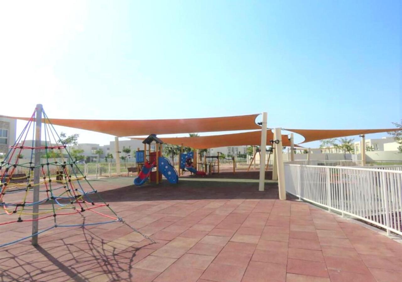 Holiday Home 3 Bedroom Seaview Ras al-Khaimah Luaran gambar