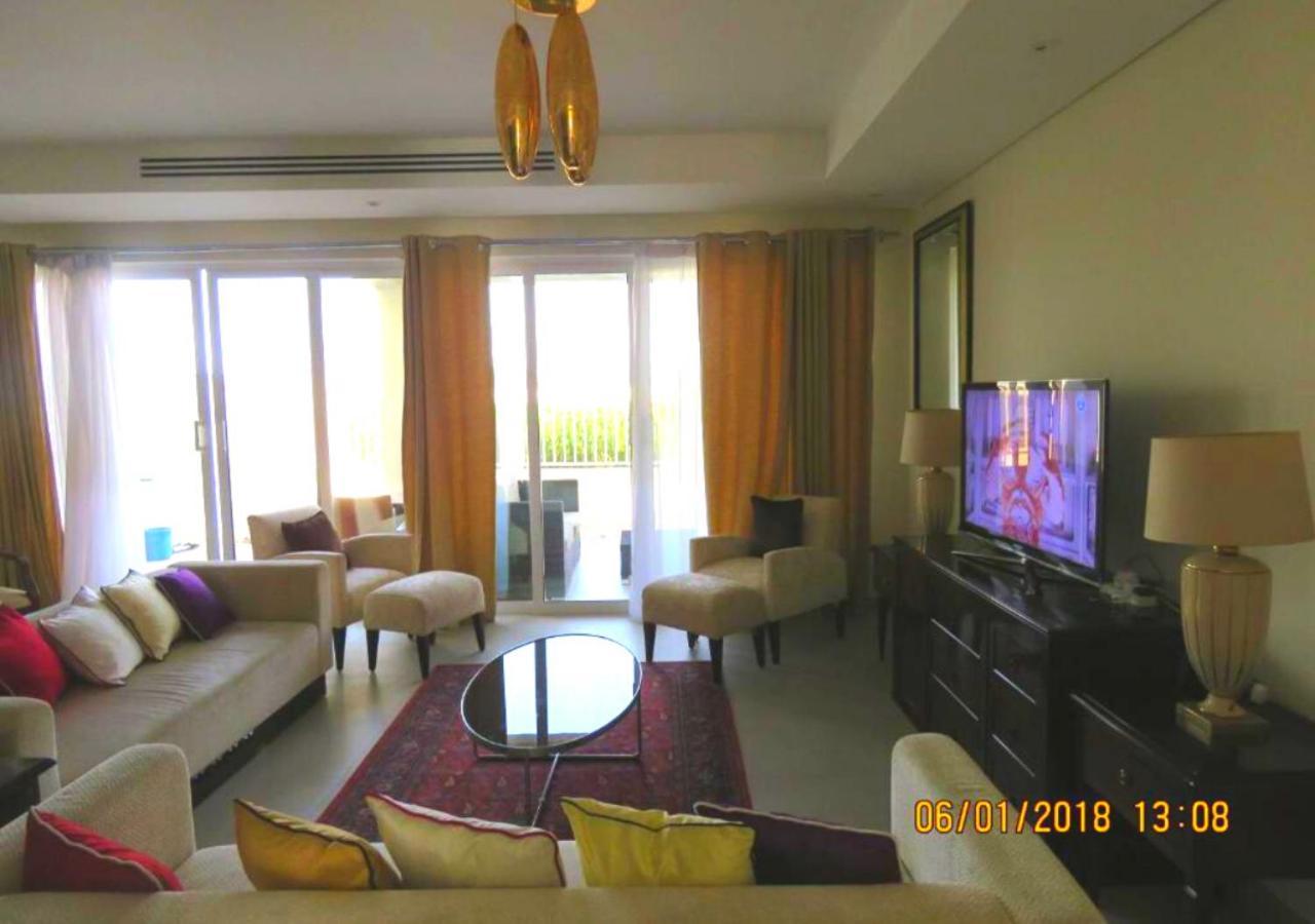 Holiday Home 3 Bedroom Seaview Ras al-Khaimah Luaran gambar