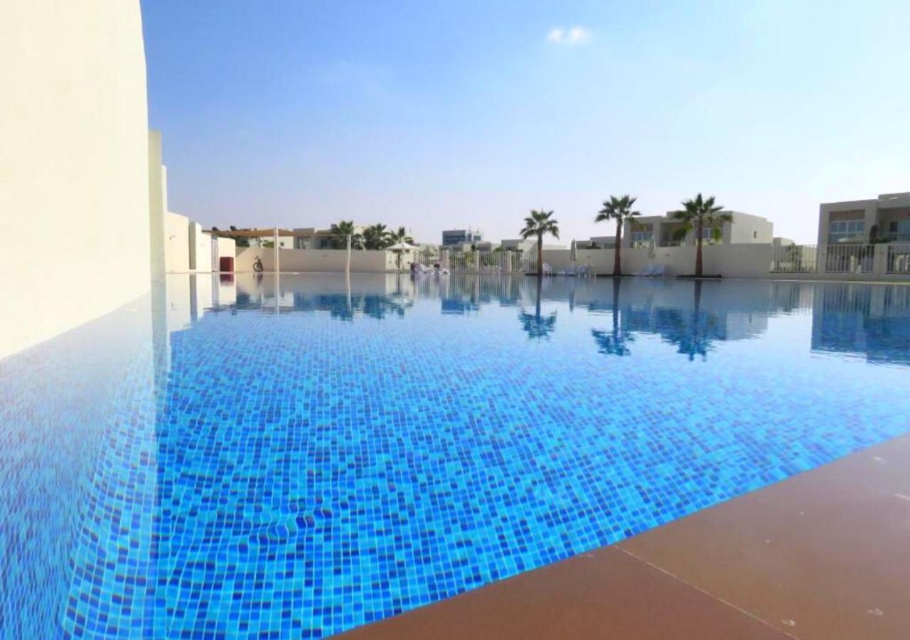 Holiday Home 3 Bedroom Seaview Ras al-Khaimah Luaran gambar