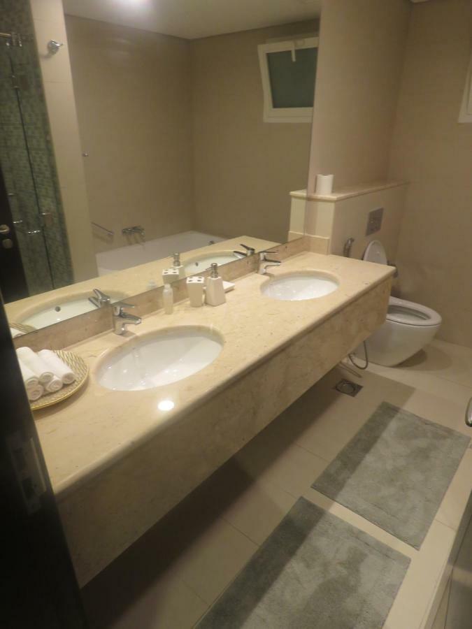 Holiday Home 3 Bedroom Seaview Ras al-Khaimah Luaran gambar